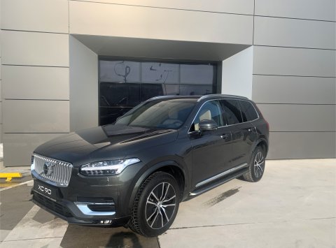 Volvo XC90 B5(D) AWD AT8 Inscription 7 sed.