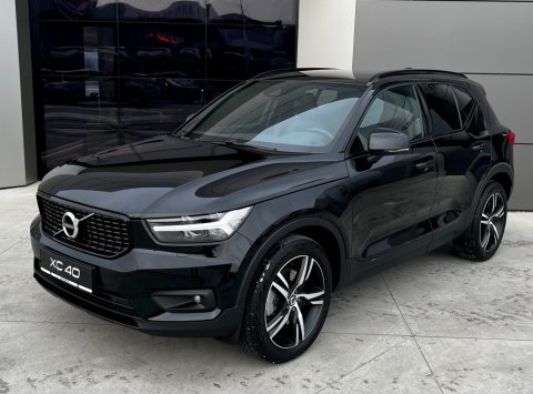 Volvo XC40 T5 FWD AT7 RECHARGE R-DESIGN