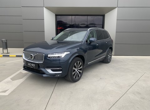 Volvo XC90 B5(D) AWD Plus Bright 7-miestna verzia