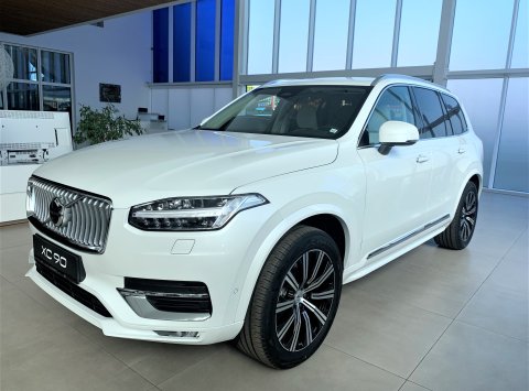 Volvo XC90 B5(D) AWD Plus Bright 7-miestna verzia