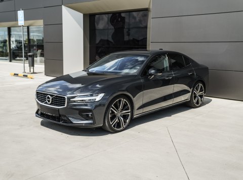 Volvo S60 T5 FWD AT8 R-DESIGN