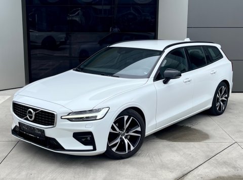 Volvo V60 T4 FWD AT8 R-DESIGN