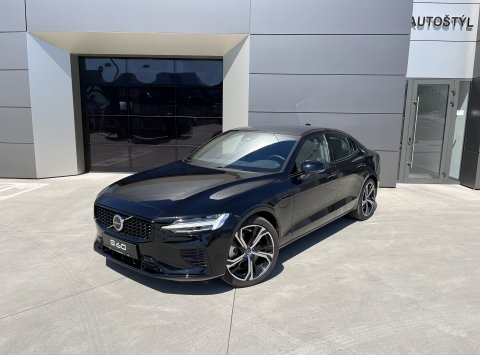 Volvo S60 T8 Recharge AWD PLUS DARK