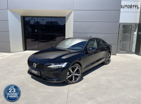 Volvo S60 T8 Recharge AWD PLUS DARK