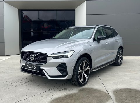 Volvo XC60 T8 AWD Recharge Ultimate DARK