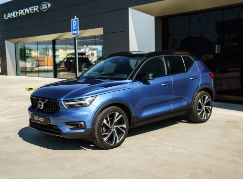 Volvo XC40 D4 AWD AT8 R-DESIGN