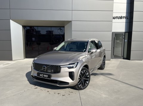 Volvo XC90 B5 AWD AT8 PLUS BRIGHT