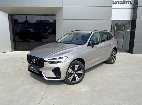 Volvo XC60 T8 AWD Recharge PLUS DARK
