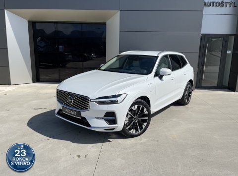 Volvo XC60 T8 eAWD Recharge PLUS BRIGHT