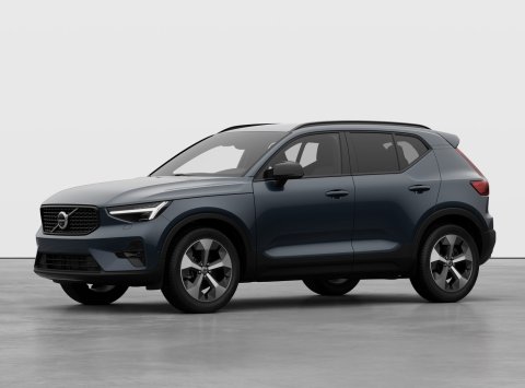 Volvo XC40 B3 AT7 PLUS DARK