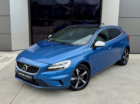 Volvo V40 T3 AT6 R-DESIGN