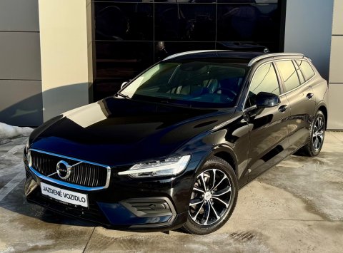Volvo V60 D3 FWD MT6 MOMENTUM PRO