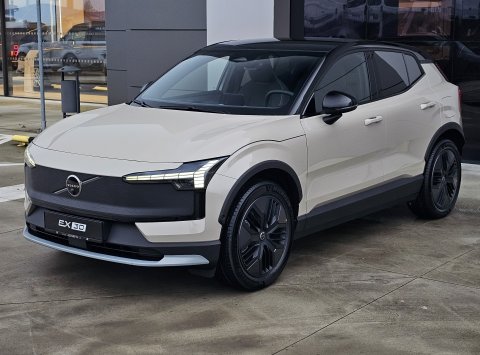 Volvo EX30 Cross Country Ultra TWIN MOTOR Performance