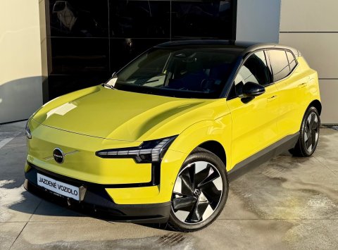 Volvo EX30 TWIN MOTOR PERFORMANCE ULTRA