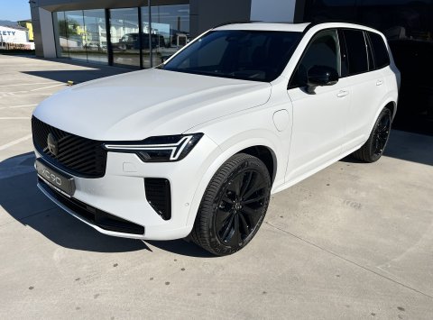 Volvo XC90 T8 eAWD ULTRA BLACK EDITION