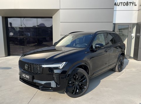Volvo XC90 B5 AWD PLUS BLACK EDITION