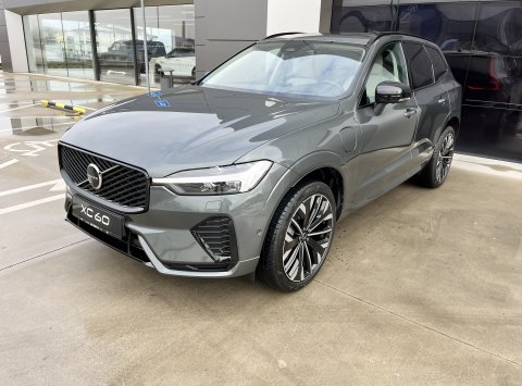 Volvo XC60 T8 AWD ULTRA DARK