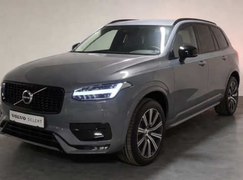 Volvo XC90 B5 AWD AT8 PLUS DARK 7s.