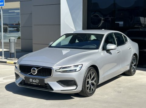 Volvo S60 B4 (B) FWD AT8 CORE