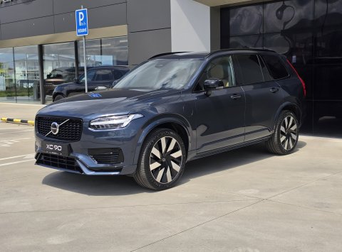 Volvo XC90 T8 Recharge Plus Bright