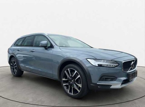 Volvo V90 Cross Country B6(P) AWD AT8 PLUS Bright